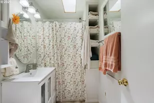 1306 E 18th St, The Dalles, OR 97058 - Photo 20