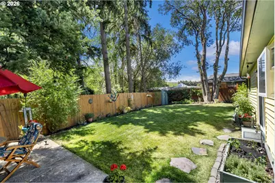 1306 E 18th St, The Dalles, OR 97058 - Photo 36