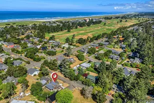 641 2nd St, Gearhart, OR 97138 - Photo 38
