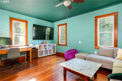 41300 E Larch Mountain Rd, Corbett, OR 97019 - Photo 18