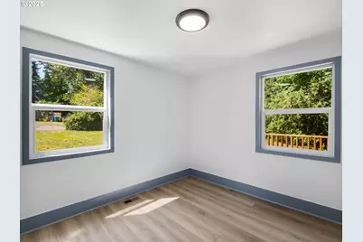 3946 SW Cullen Blvd, Portland, OR 97221 - Photo 10