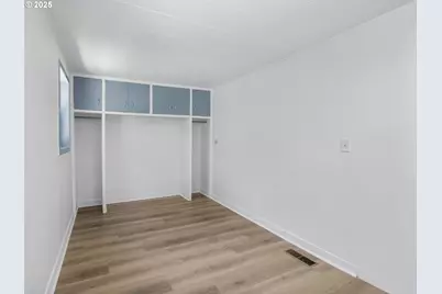 3946 SW Cullen Blvd, Portland, OR 97221 - Photo 8