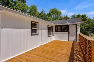 3946 SW Cullen Blvd, Portland, OR 97221 - Photo 12