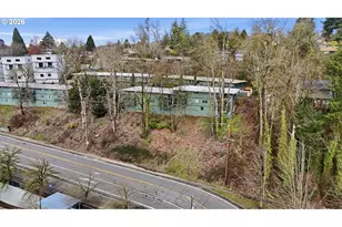 1015 SW Bertha Blvd, Portland, OR 97219 - Photo 30