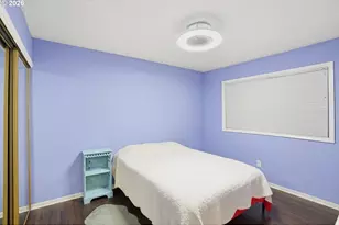 1015 SW Bertha Blvd, Portland, OR 97219 - Photo 10