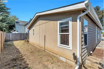 521 NE Mariners Loop, Portland, OR 97211 - Photo 28