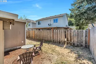 521 NE Mariners Loop, Portland, OR 97211 - Photo 26
