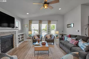 1448 SW 11th St, Dallas, OR 97338 - Photo 16