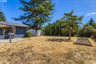16646 SE Ankeny St, Portland, OR 97233 - Photo 26