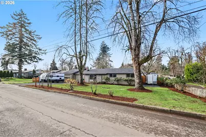 777 N 11th St, Cottage Grove, OR 97424 - Photo 24