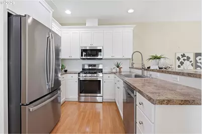 1957 N Pine St, Canby, OR 97013 - Photo 10