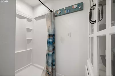 251 Outer Dr, Florence, OR 97439 - Photo 14