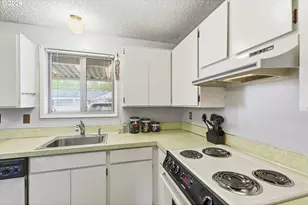 618 NE Fleming Ave, Gresham, OR 97030 - Photo 32