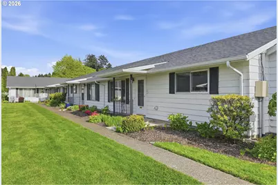 618 NE Fleming Ave, Gresham, OR 97030 - Photo 2