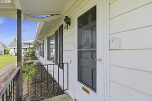 618 NE Fleming Ave, Gresham, OR 97030 - Photo 14