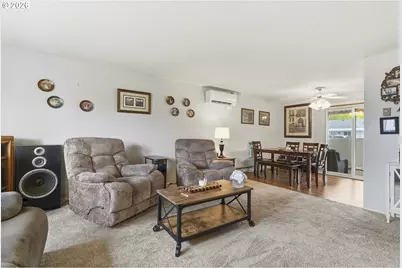 618 NE Fleming Ave, Gresham, OR 97030 - Photo 26