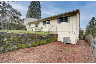 11612 SW 49th Ave, Portland, OR 97219 - Photo 26