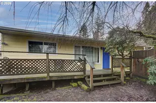 11612 SW 49th Ave, Portland, OR 97219 - Photo 2