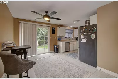 11612 SW 49th Ave, Portland, OR 97219 - Photo 16