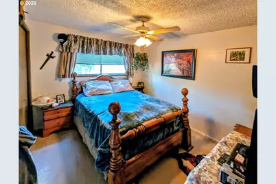33821 SE Oak St, Scappoose, OR 97056 - Photo 28