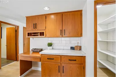 11309 NW 8th Ct, Vancouver, WA 98685 - Photo 16