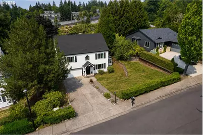 10355 SW Porter St, Portland, OR 97225 - Photo 2