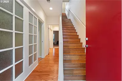 1135 NW Irving St, Portland, OR 97209 - Photo 2