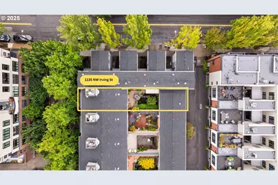 1135 NW Irving St, Portland, OR 97209 - Photo 36