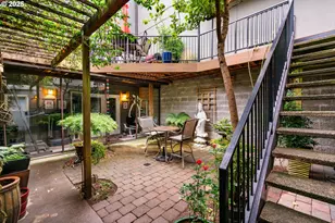 1135 NW Irving St, Portland, OR 97209 - Photo 16