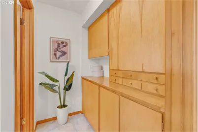 6246 SW 37th Ave, Portland, OR 97221 - Photo 26