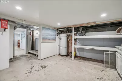 5629 SE Center St, Portland, OR 97206 - Photo 40