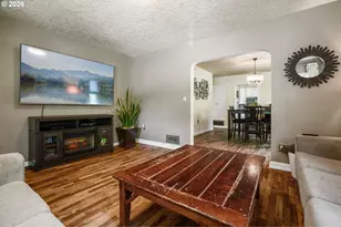 5629 SE Center St, Portland, OR 97206 - Photo 10