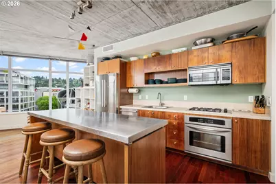1926 W Burnside St #919, Portland, OR 97209 - Photo 8
