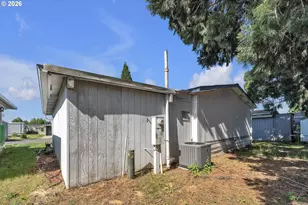 3137 Rainbow Loop, Hubbard, OR 97032 - Photo 10