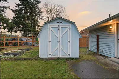 8513 NE Lewis Dr, Vancouver, WA 98662 - Photo 28