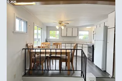 4424 SE Roethe Rd #42, Milwaukie, OR 97267 - Photo 2