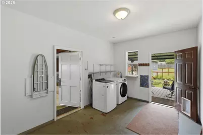 92124 Cape Arago Hwy, Coos Bay, OR 97420 - Photo 34