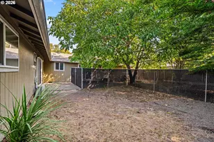 2702 Tomahawk Ln, Eugene, OR 97401 - Photo 24