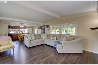 3921 E Fourth Plain Blvd #45, Vancouver, WA 98661 - Photo 10