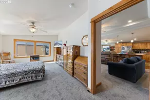 714 St James Pl, Molalla, OR 97038 - Photo 20