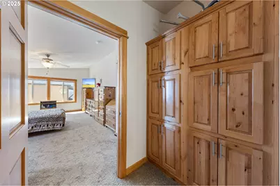 714 St. James Pl, Molalla, OR 97038 - Photo 26