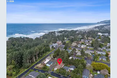 1035 SW 15th St, Lincoln City, OR 97367 - Photo 2