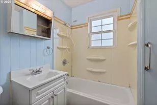 1035 SW 15th St, Lincoln City, OR 97367 - Photo 40