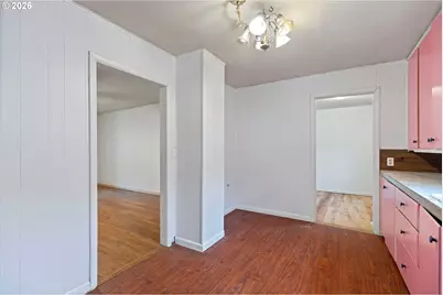 1035 SW 15th St, Lincoln City, OR 97367 - Photo 12