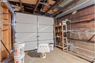 1035 SW 15th St, Lincoln City, OR 97367 - Photo 36