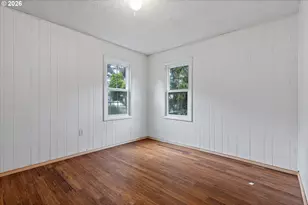 1035 SW 15th St, Lincoln City, OR 97367 - Photo 18