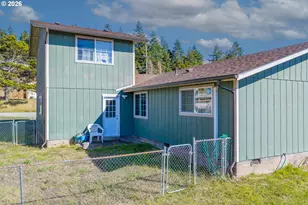 1826 22nd St, Myrtle Point, OR 97458 - Photo 6