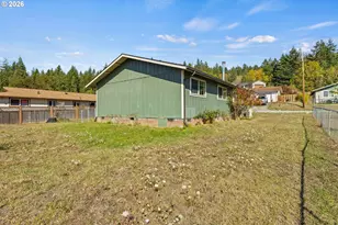 1826 22nd St, Myrtle Point, OR 97458 - Photo 8