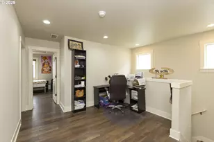 15092 NW Olive St, Portland, OR 97229 - Photo 18