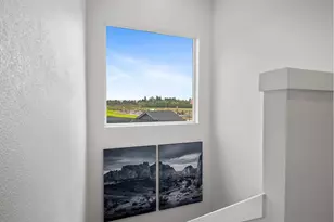 18412 SW Alderwood Dr, Beaverton, OR 97003 - Photo 8